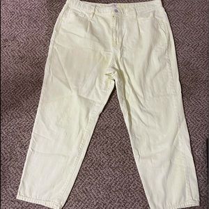 Universal Thread Yellow Vintage Straight Leg Jeans